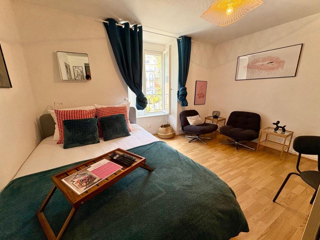La Bonbonniere Centre Ville - Thermes - Netflix Mont-Dore Bagian luar foto